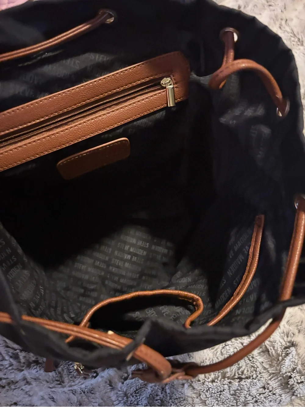 Steve Madden sleek steve